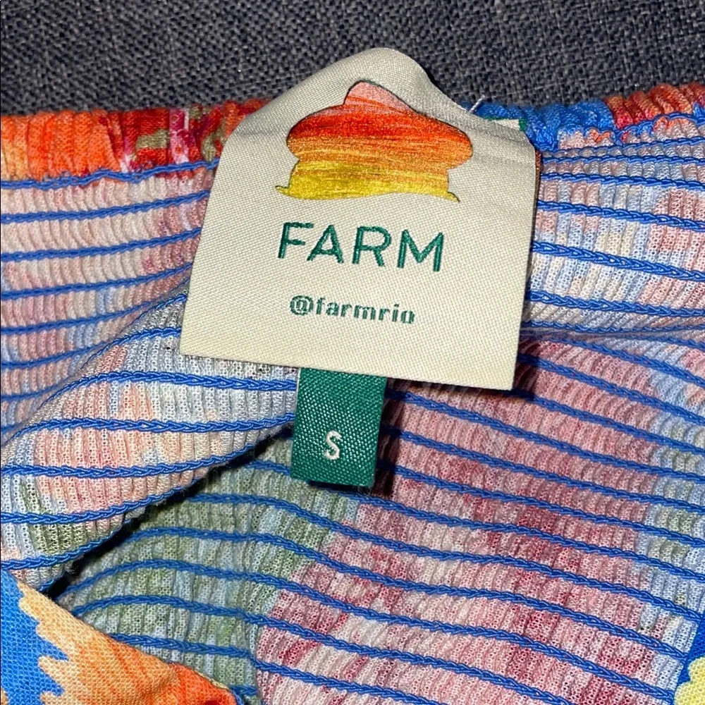 Floral Blue Sleeveless Romper - Picture 8 of 8